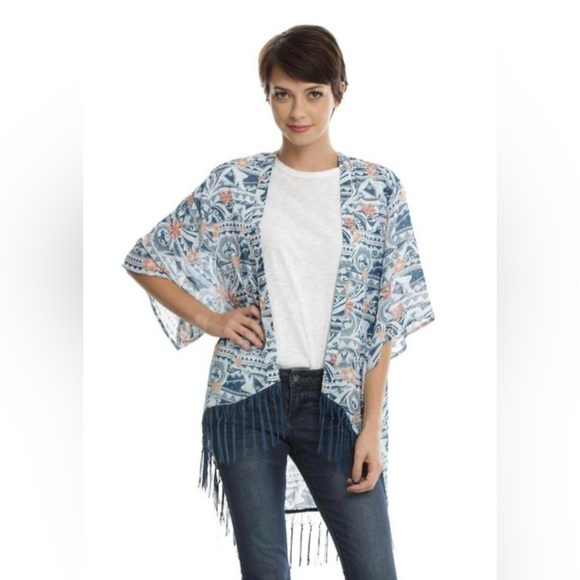 Disney Tops - EUC Disney Moana Blue Patterned Kimono with Fringe Sz LG
